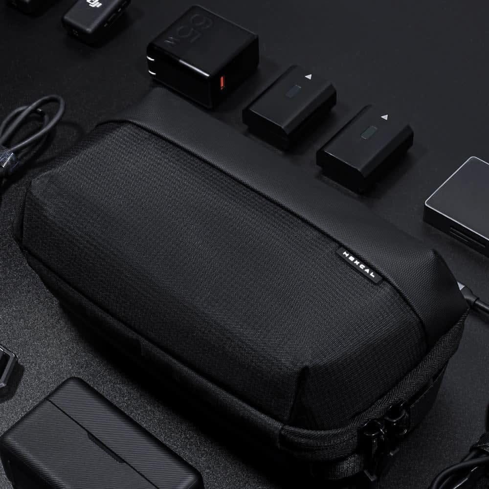 Tech Pouch
